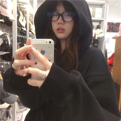 在父母坟前，我立地成神